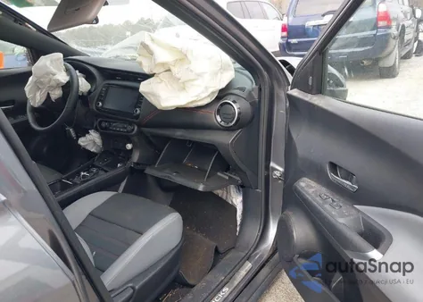 2022 Nissan Kicks Sr Xtronic Cvt from USA, damaged, VIN 3N1CP5DV2NL528454